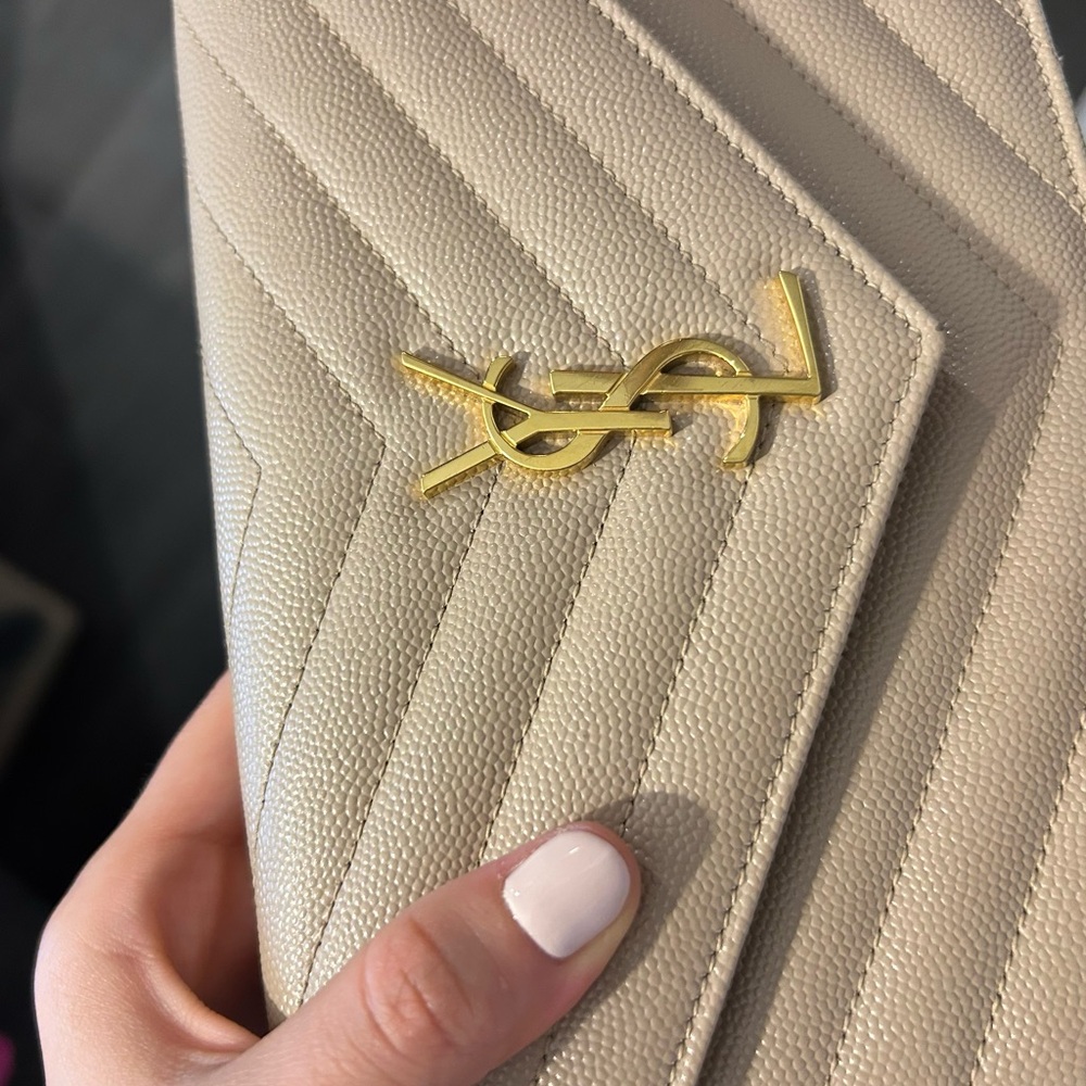 Saint Laurent Tan Chevron Quilted Clutch - Picture 3 of 12